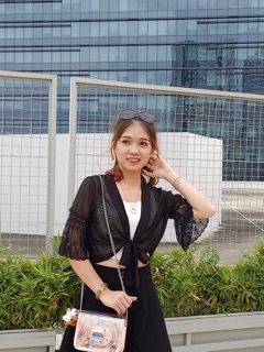 Áo Khoác Lửng Tay Phối Ren