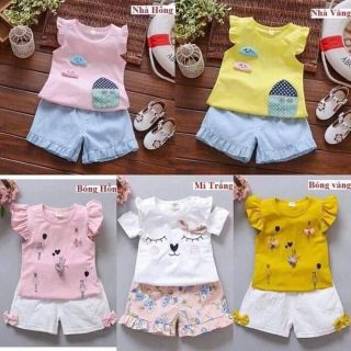 Bộ hè cho bé trai và gái chất cotton  cực đẹp và xinh các mẹ hãy mua cho bé khi mâc cho bé rất là đẹp và sang chảnh