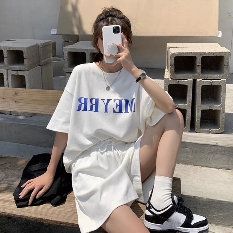 Bộ  Đùi Thun Cộc Tay MERRY Set Quần Short Ngắn Áo Phông Form Rộng In Hình Thể Thao Đi Dạo Hàn Quốc - VIETCEN