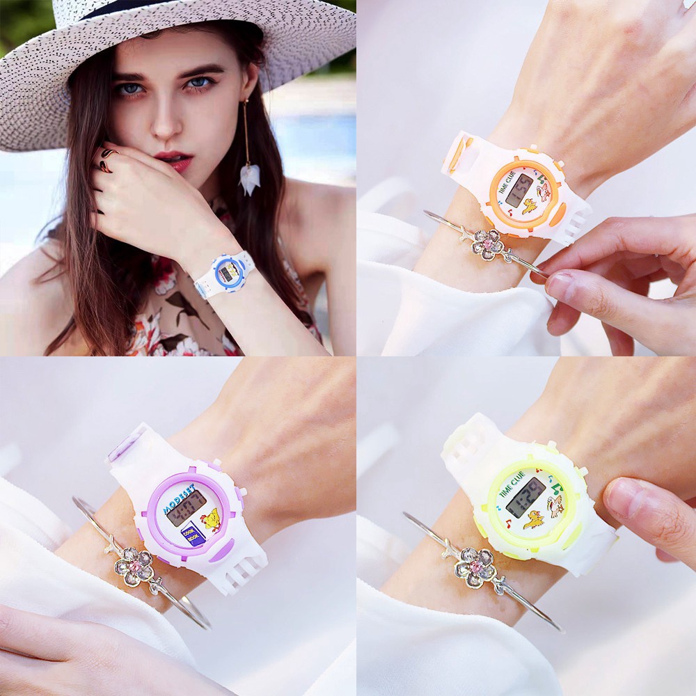 Đồng Hồ Đeo Tay Điện Tử Thể Thao Chống Nước Thời Trang Cho Bé