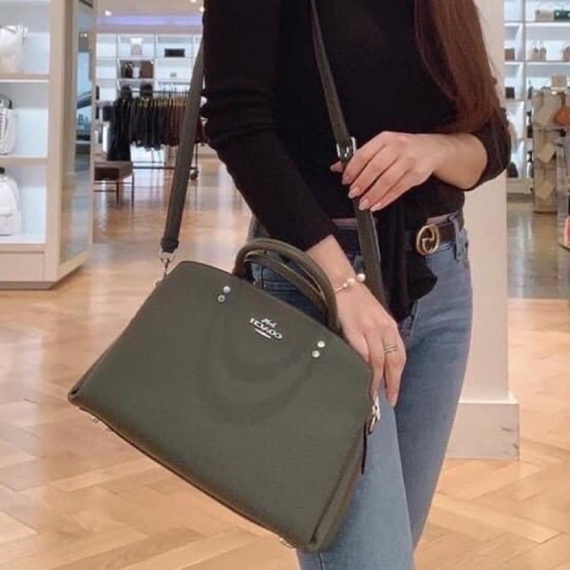 Túi xách Coach auth sale