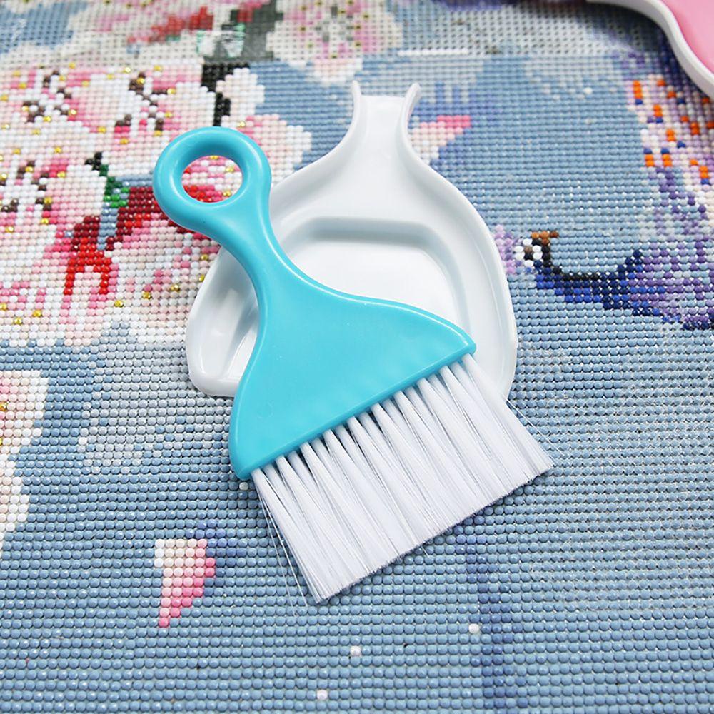 Khay Đựng Dụng Cụ Vẽ Tranh Chữ Thập Mới