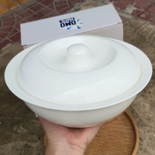 Thố Sứ Trắng có nắp Hàng KM OMO 20cm.