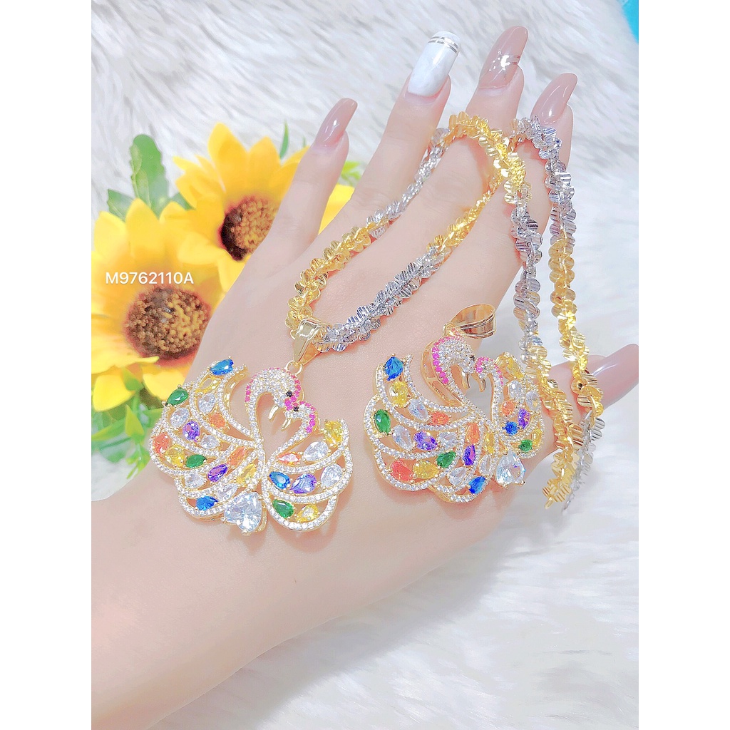 Mặt dây chuyền đôi thiên nga nữ UHA mạ vàng 18K kiểu dáng sang trọng M9762110