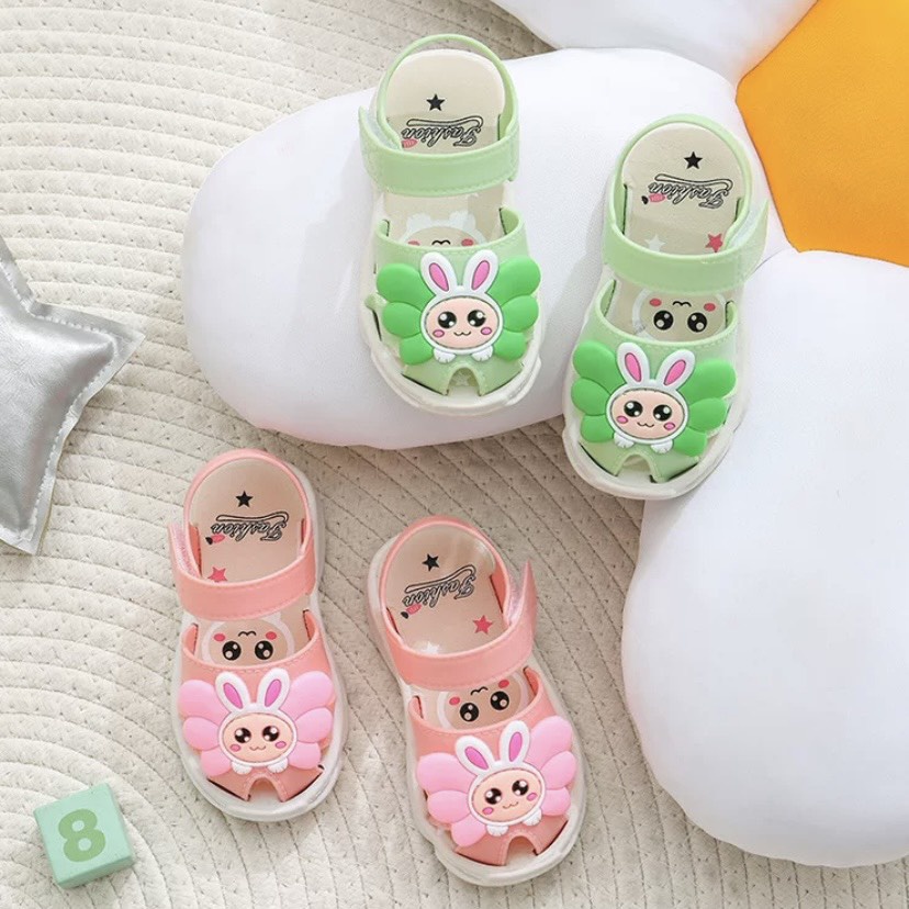 Sandal nhựa cho bé hình thỏ siêu xinh tông màu tươi tắn êm chân chống trượt - TT402