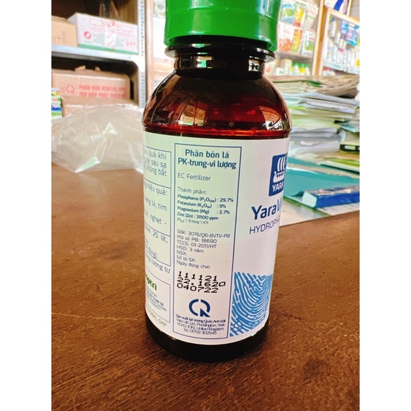 Phân bón YARA VITA HYDROPHOS Zn chai 100ml