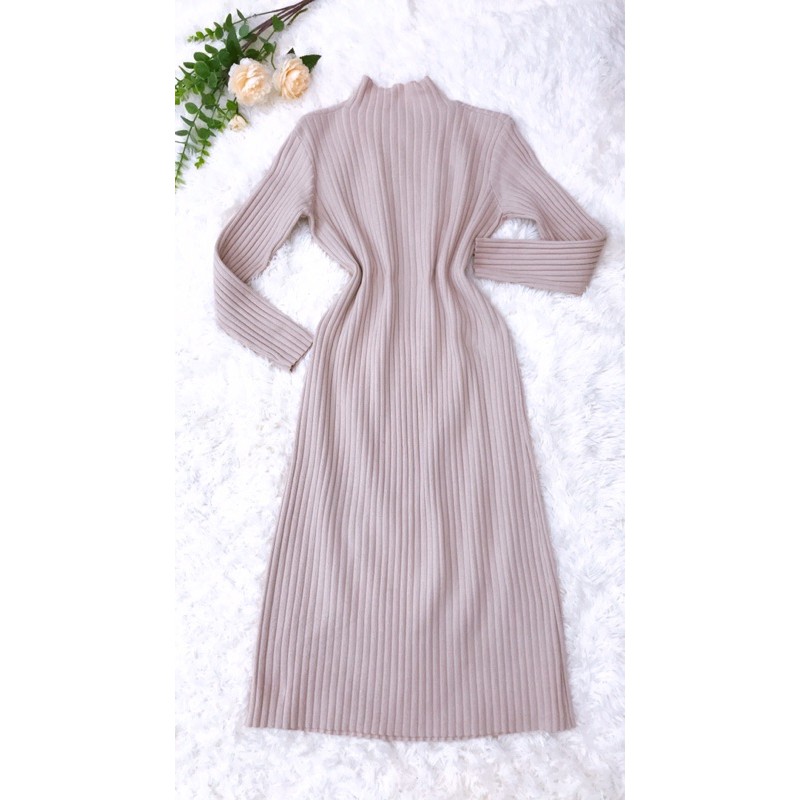 váy len xuông cổ 3cm dài tay