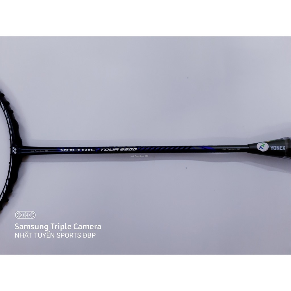 Vợt cầu lông Yonex VolTric Tour 8800 New 2020 (chính hãng)