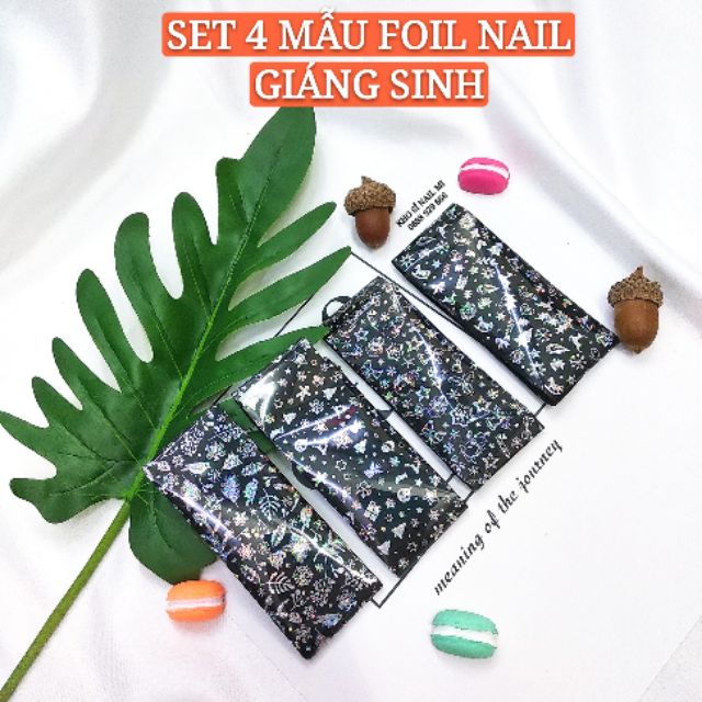 Set 4 mẫu foil nail dán móng họa tiết giáng sinh rất đẹp 4*60cm