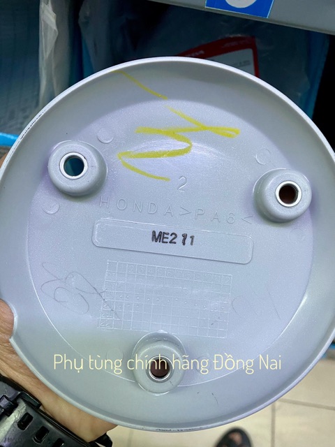 NẮP MÁY PHẢI - NẮP CHẮN NHIỆT PHẢI ZIN WAVE A/S/RS/RSX 100cc CHÍNH HÃNG