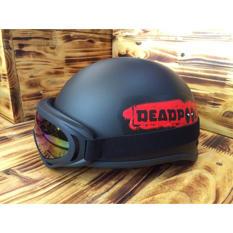 Mũ Nón Bảo Hiểm Nửa Đầu 1/2 Deadpool Đỏ - Thêm Kính Chống Tia UV Tốt | Mũ Nhựa ABS Độ Bền Cao BH 6 Tháng