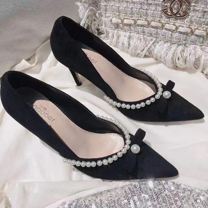 Giày cao gót kiểu Pháp miệng nông mũi nhọn cưới dành cho bạn nữ mang khi dự tiệc cưới