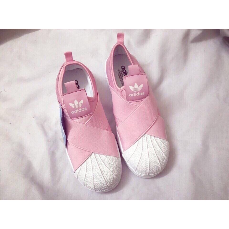 Giày Slip on quai chéo