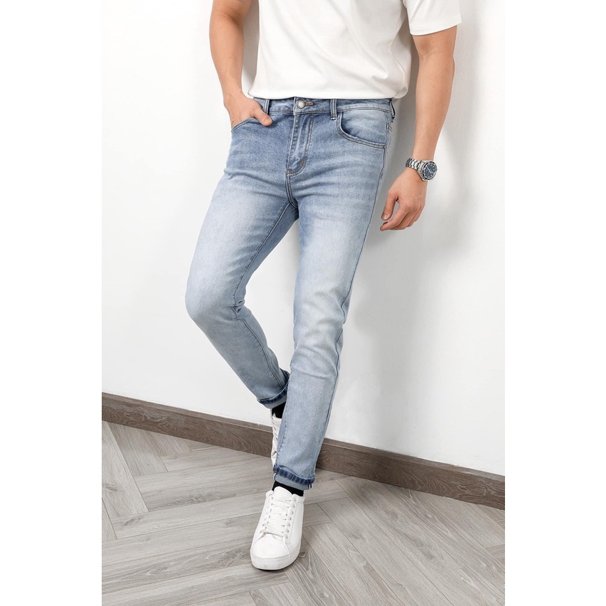 Quần Jean Nam Màu Xanh Nhạt Xước Nhẹ,Vải Co Giãn 4 Chiều MT930