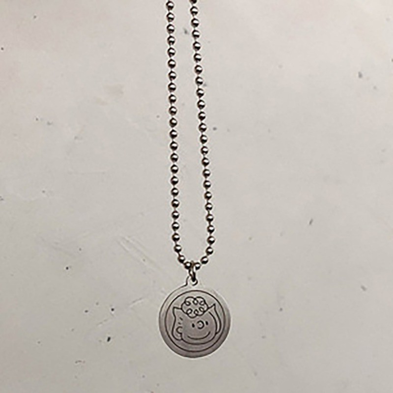 Dây chuyền mặt tròn kiểu hoạt hình dễ thương dành cho nữ