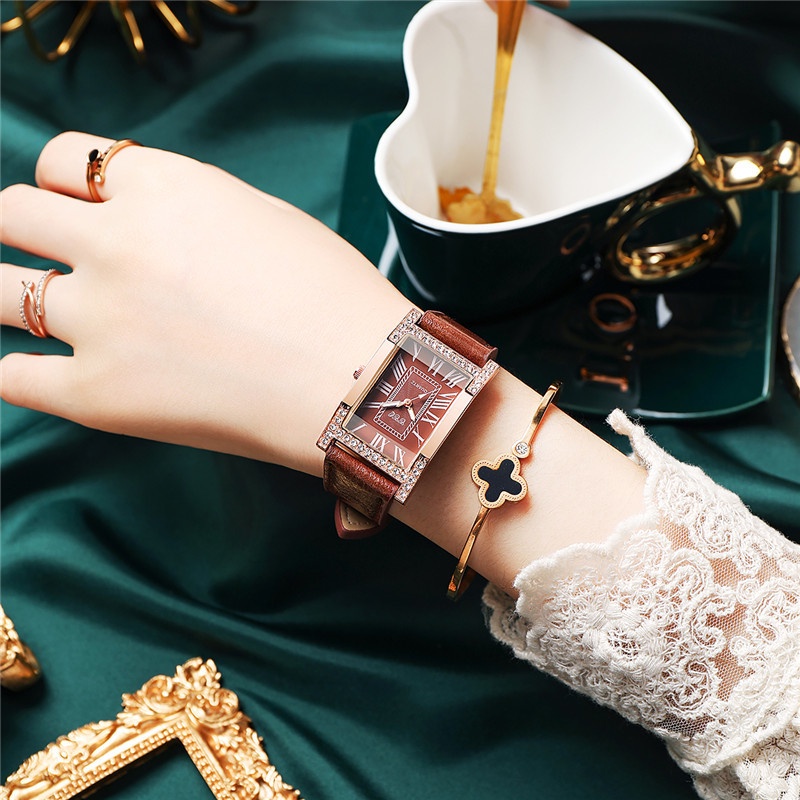 Đồng Hồ Mặt Chữ Nhật Dây Da Thời Trang Cho Nữ