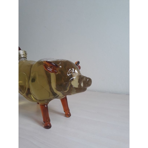 Bình đựng rượu hình lợn ỉn