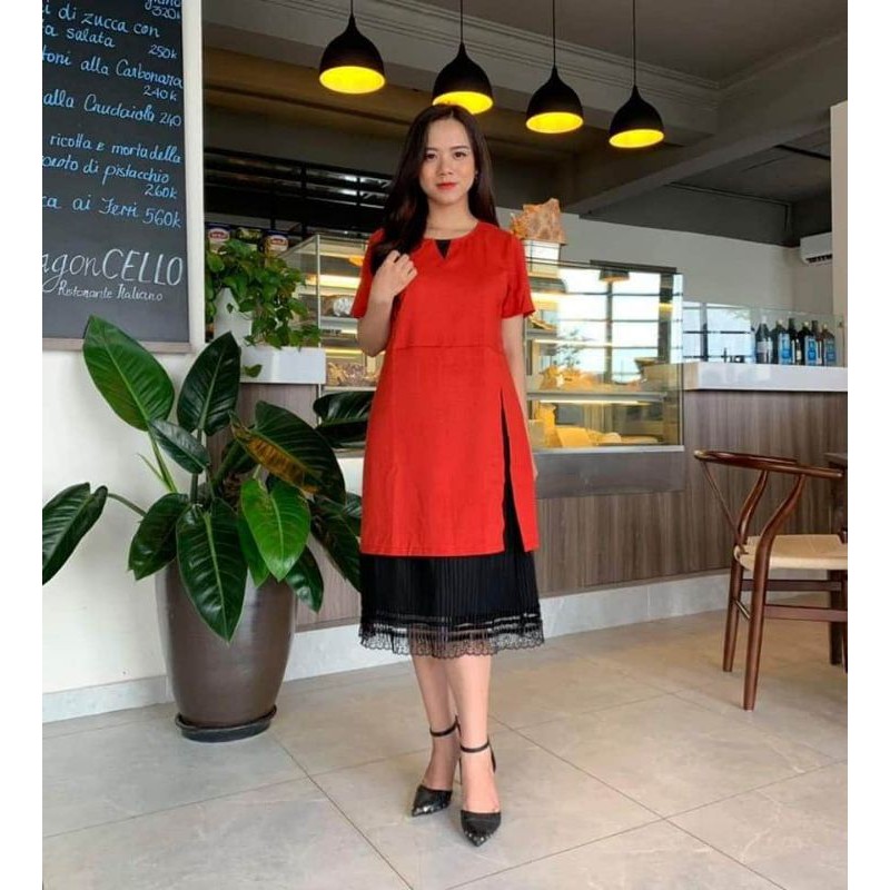 Váy cổ tròn ren 110k hoa