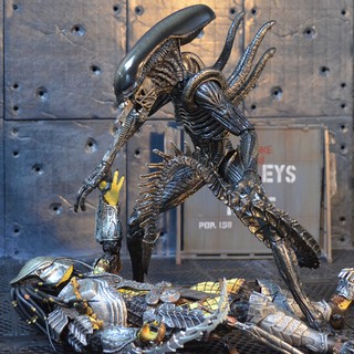 Mô hình Alien Contract Xenomorph - AVP Ailen vs Predator
