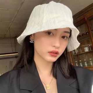 Mũ tròn tiểu thư