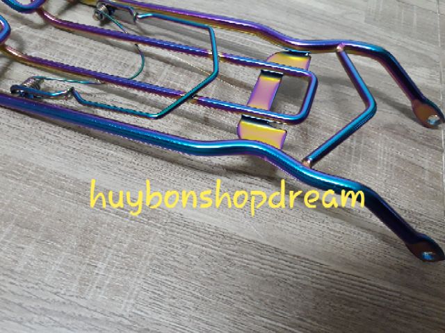 Baga giữa titan xe Dream