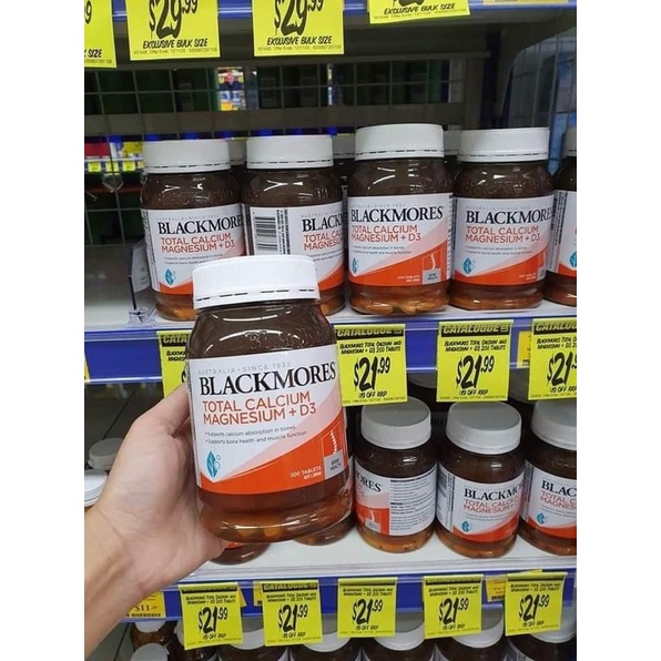 Viên uống bổ sung Canxi Blackmores Bone Health Total Calcium & Magnesium + D3