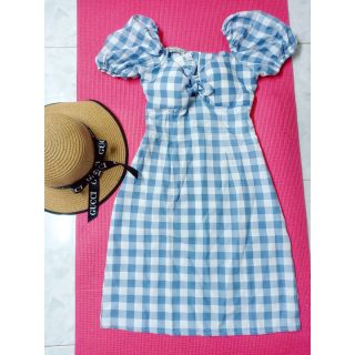 Đầm caro tay phồng