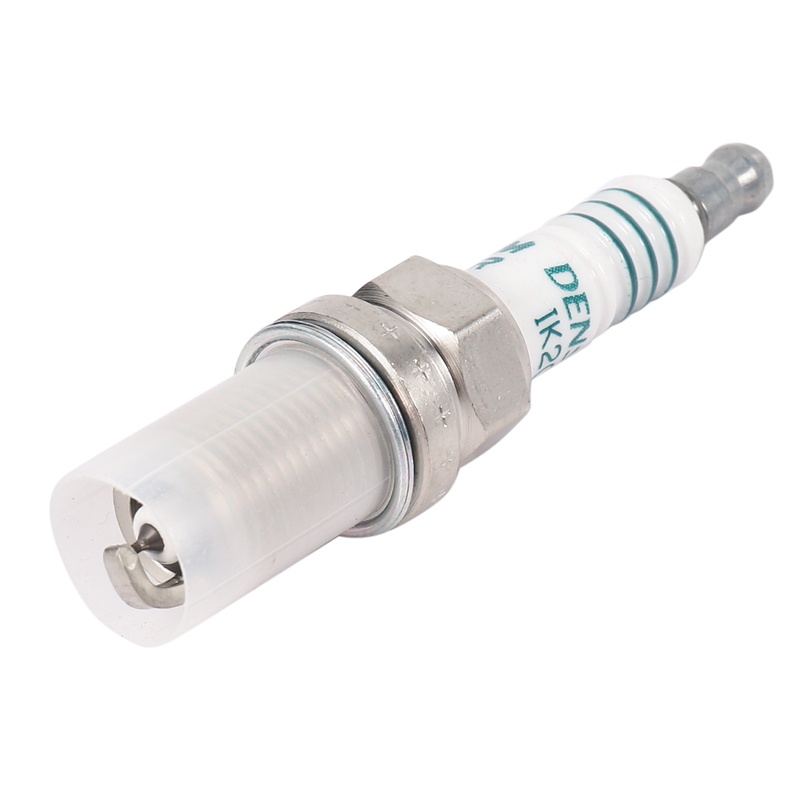 Bộ 4 Bugi Đánh Lửa Cho Xe Toyota Audi Volkswagen Mitsubishi Ik20-5304