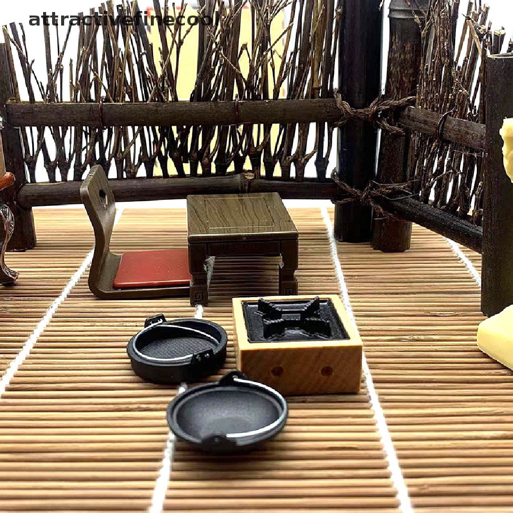 Set 3 Mô Hình Bếp Nấu Ăn Mini Tỉ Lệ 1: 12 Xinh Xắn Dùng Để Trang Trí Nhà Búp Bê