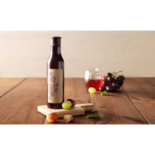 Tẩy tế bào chết Innisfree wine peeling jelly softener