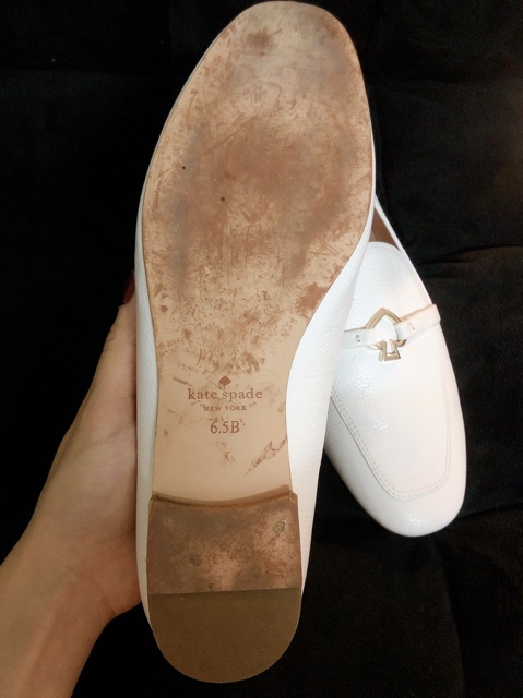 Giày da trắng Kate Spade