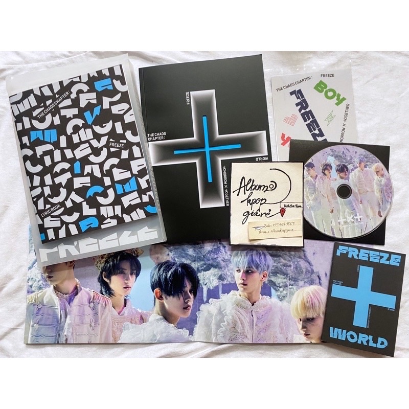 Txt album Freeze đã khui seal, gồm đầy đủ đồ như hình.