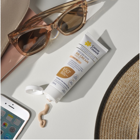 Kem chống nắng Cancer Council - BB Cream 3 trong 1 SPF50+/PA++++ 50ml