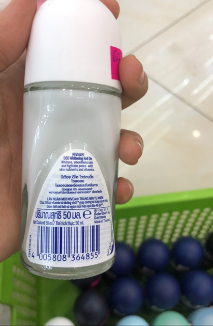 Lăn khử mùi Nivea trắng mịn tự nhiên Whitening 50ml