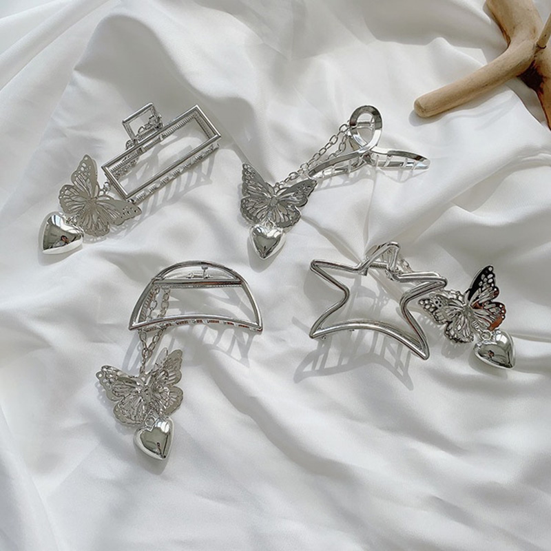 Kẹp tóc phối tua dài và  mặt hình bướm/ trái tim dạng rỗng thời trang Hàn Quốc cổ điển cho nữ