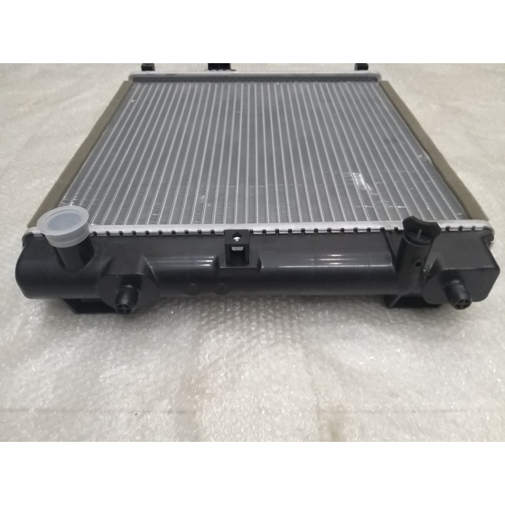 Két nước làm mát Két nước giải nhiệt Suzuki Wagon R+ 2001-2007 Máy F10A Loại tốt dày