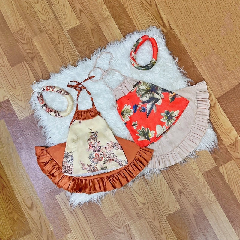 Set yếm kèm mấn cưng xỉu cho bé