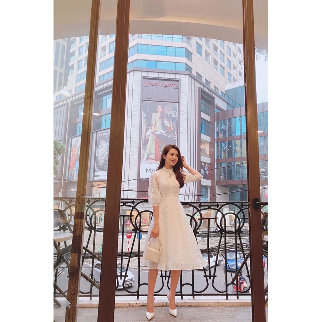 Đầm dự tiệc cao cấp trắng tay phồng phối ren chất Voon nhẹ nhàng sang trọng | BigBuy360 - bigbuy360.vn