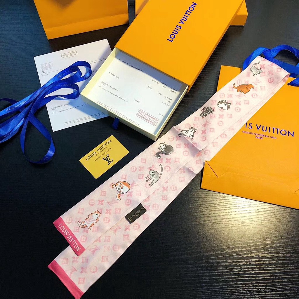 Khăn Choàng Cổ / Túi Xách Bằng Lụa Họa Tiết Mèo Thời Trang 4 Màu Tùy Chọn