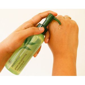 Dầu Tẩy Trang Trà Xanh Innisfree Green Tea Balancing Cleansing Oil 150ml (Da Hỗn Hợp)