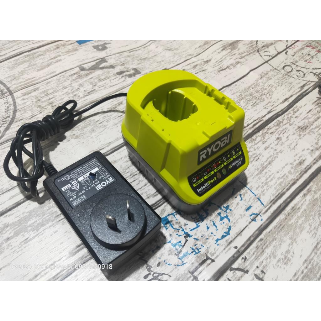 Đế sạc nhanh Ryobi 18V RC18120