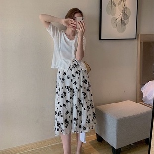 【ZHELIHANGFEI】 Áo Cardigan Dệt Kim Lụa Lạnh Tay Ngắn Cổ Chữ V Phối Nút Bên Hông