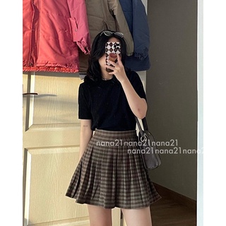 Chân váy xếp ly kẻ