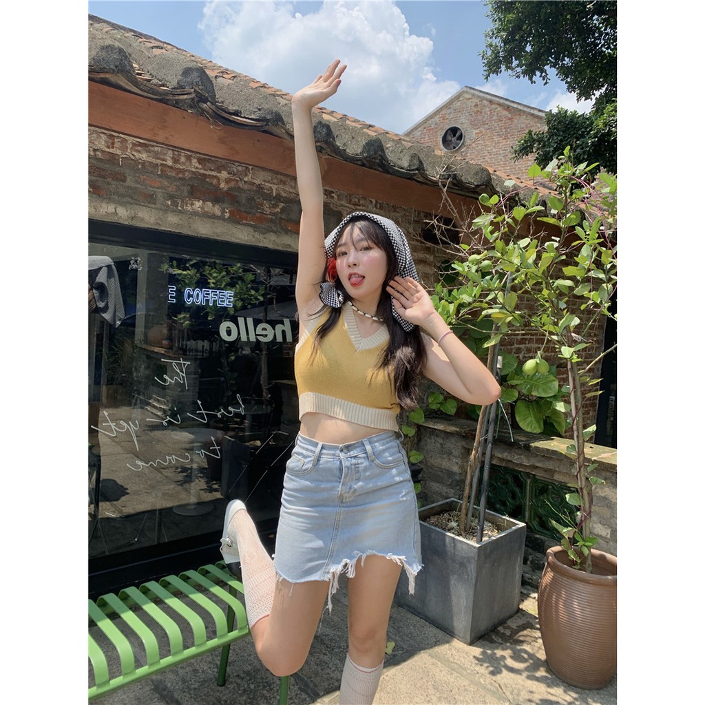 Cocory vn Áo không tay cổ chữ V dệt kim kẻ sọc thời trang cho nữ | BigBuy360 - bigbuy360.vn
