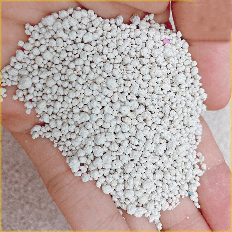 Cát Vệ Sinh Cho Mèo Nhật Đen MoonCat 16L Mùi Thơm Tự Nhiên Vón Cục Tốt, Tiết Kiệm - Bobo Pet Shop Hà Nội