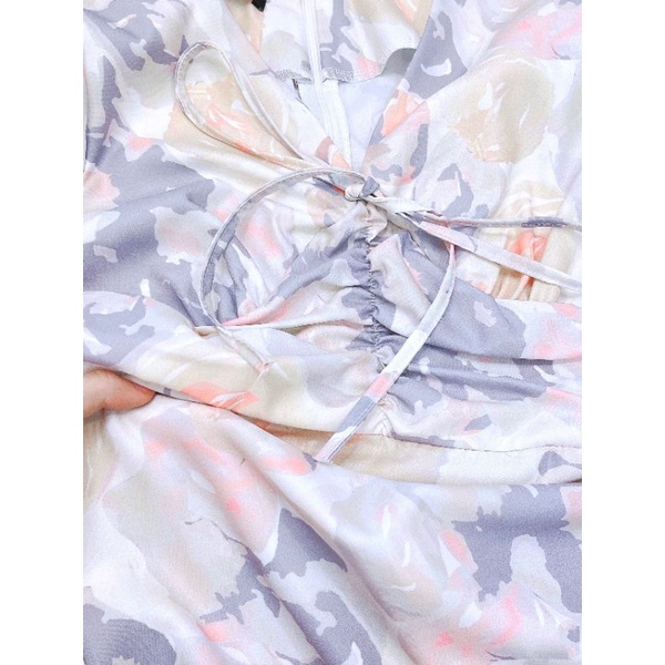 VÁY HOA DÀI TAY CỔ CHỮ V | BigBuy360 - bigbuy360.vn