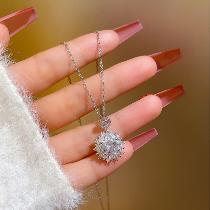 Dây Chuyền Titan Hoa Đá Nhân Tạo Sang Trọng TT 4174