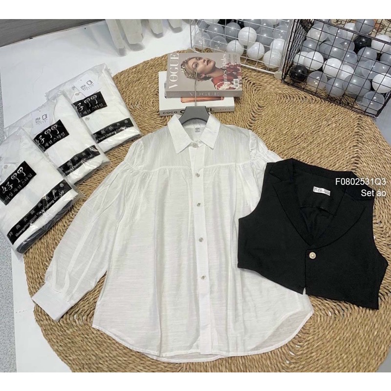 Set 3 áo sơ mi tay dài + áo khoác gilê nhung sát nách +,chân váy nhung xòe ngắn 0823 thaotranshop90