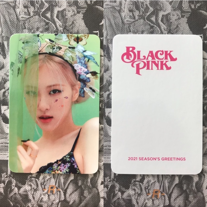 Blackpink| Card Rosé nền xanh Blackpink Season’s Greetings 2021