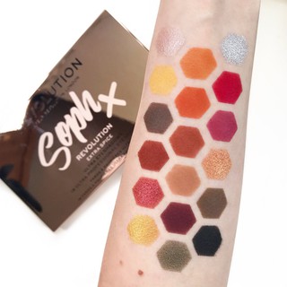 Bảng mắt Makeup Revolution X Soph Extra Spice Palette